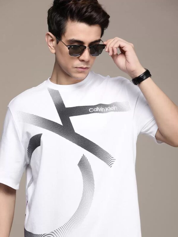 Calvin Klein Pure Cotton Brand Logo Printed Casual T-Shirt - Image 4